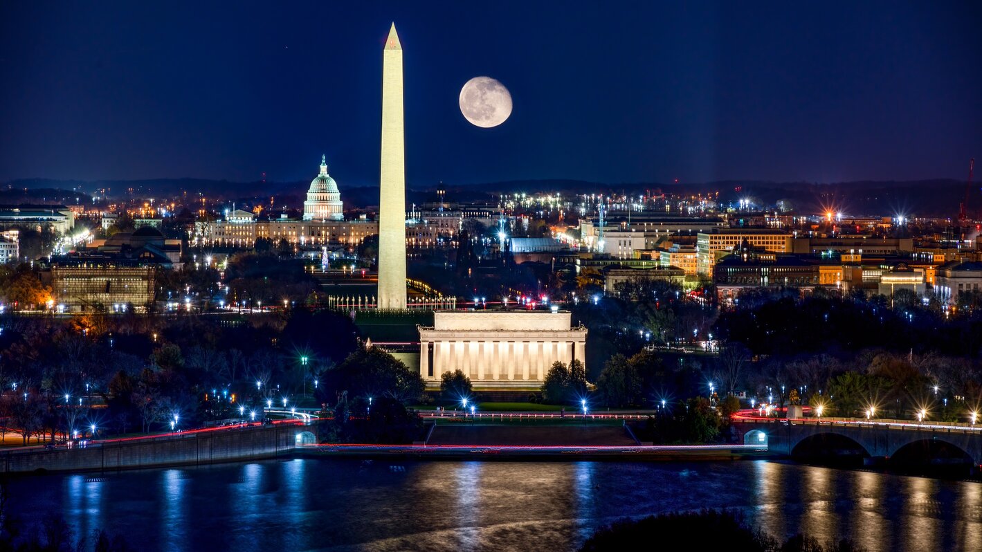 Washington DC at night