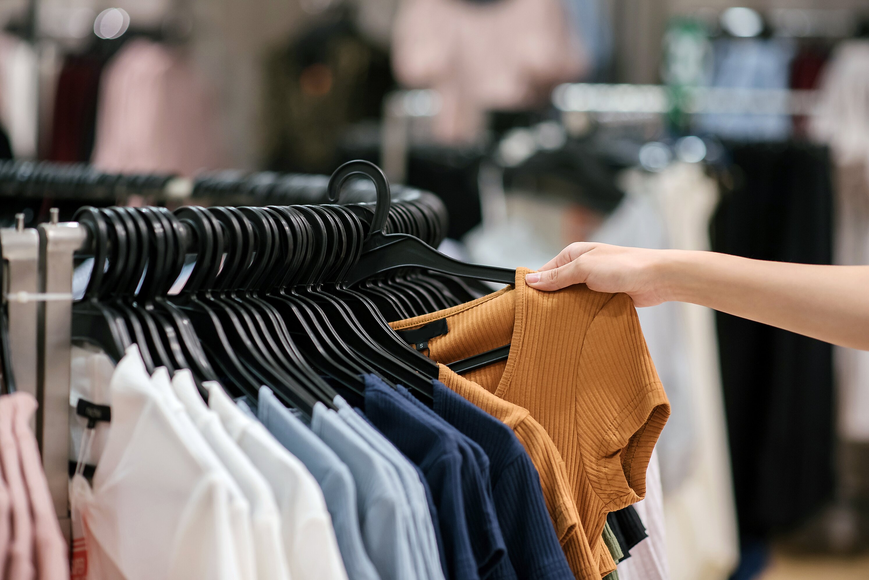 Fashion & Clothing Retailers in Europe