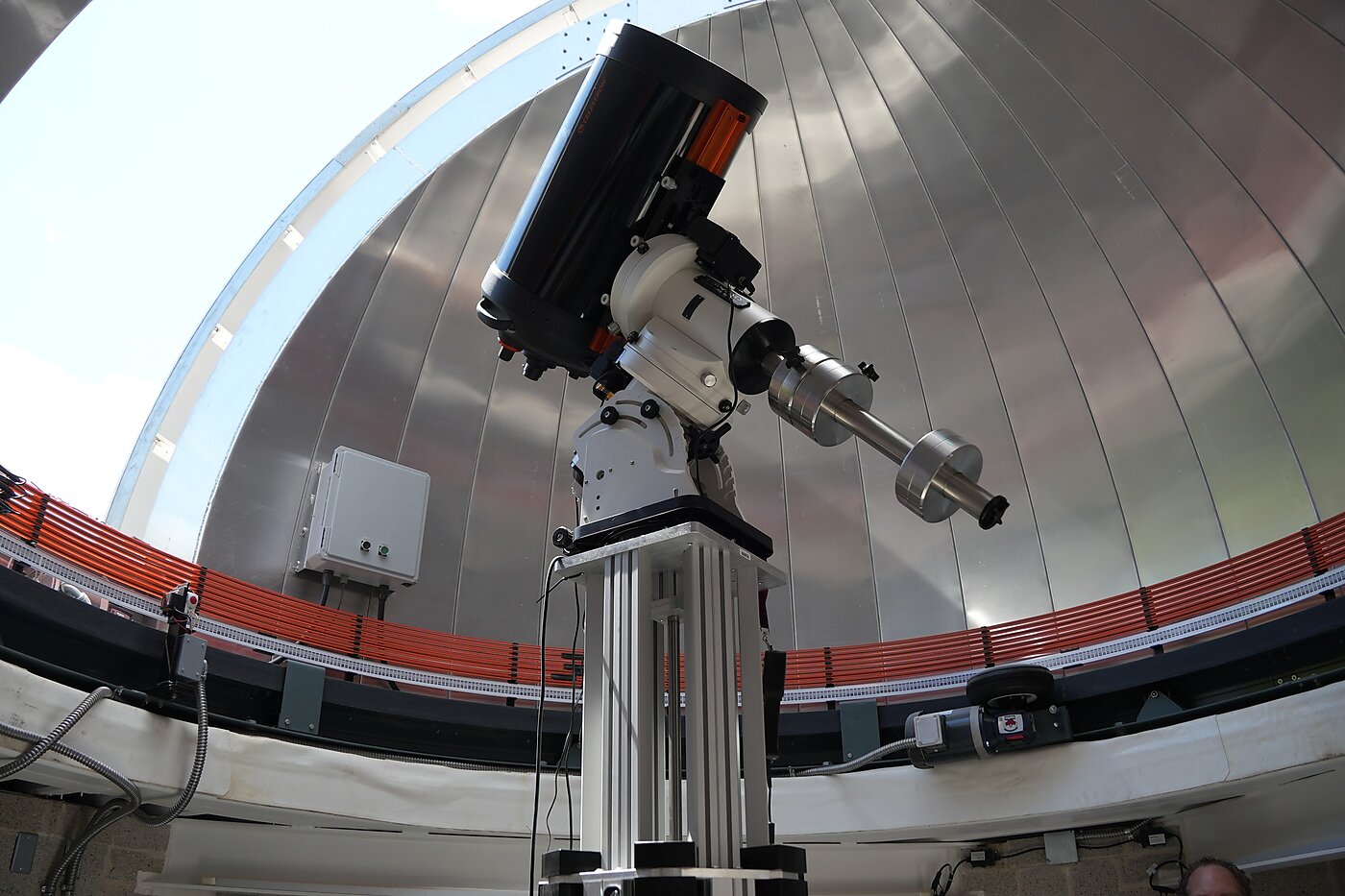 DCC telescope