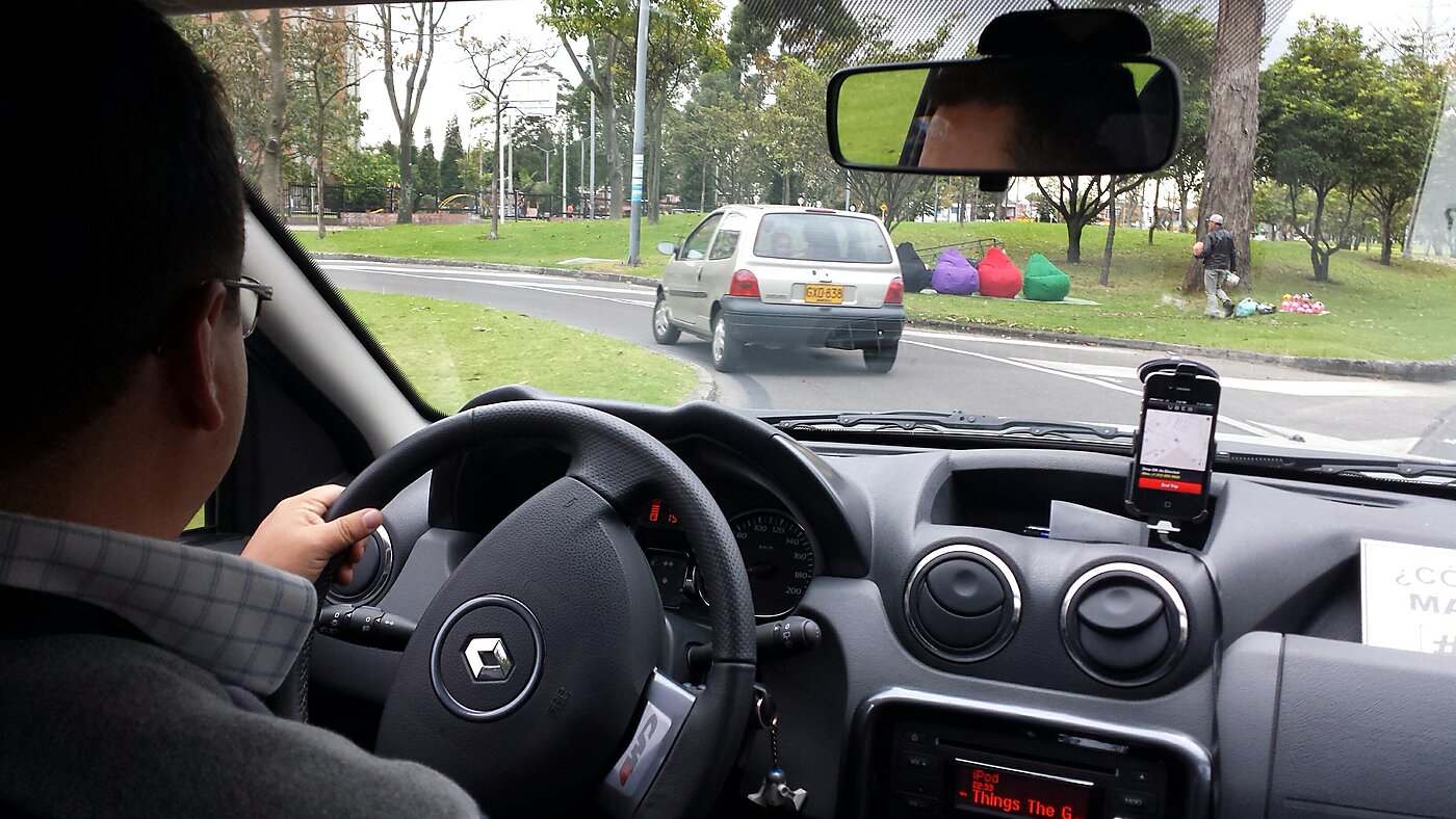 By Alexander Torrenegra from Secaucus, NJ (New York Metro), United States - On my first @Uber ride in Bogota heading to a Startup Weekend. Priceless easiness and safety. I love disruptive innovation., CC BY 2.0, https://commons.wikimedia.org/w/index.php?curid=37982760
